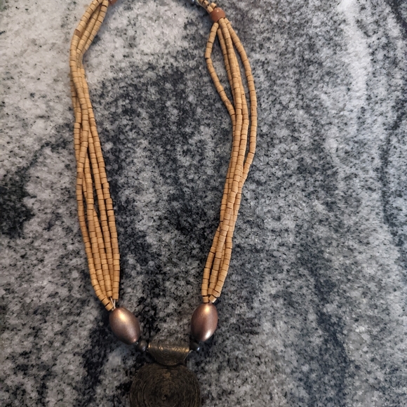 Bohemian Necklace beaded with circle pendant - Picture 3 of 5